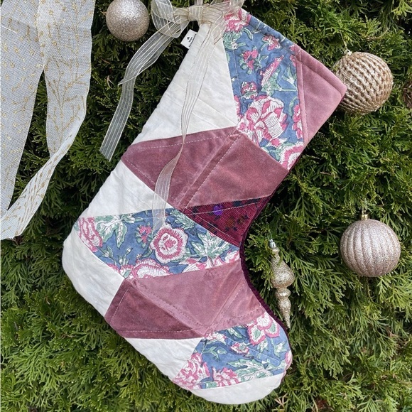 Handmade Luxury Quilted Christmas Stocking - Picture 1 of 8